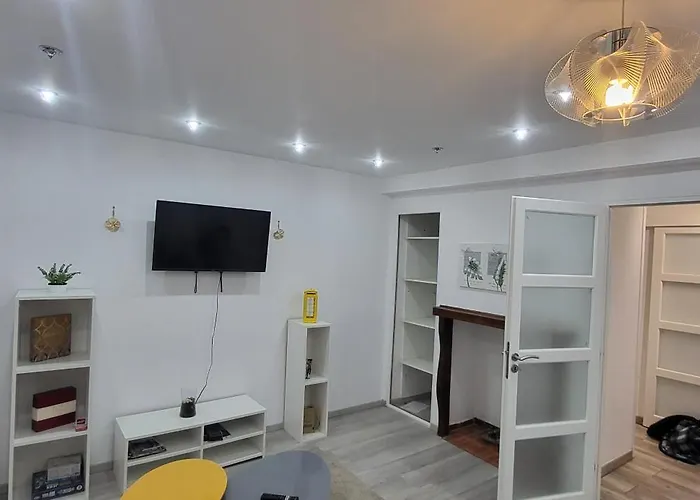 & Calme, Vivez Troyes!